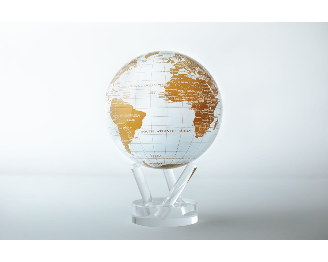 Mova Globes – Potter & Anderson
